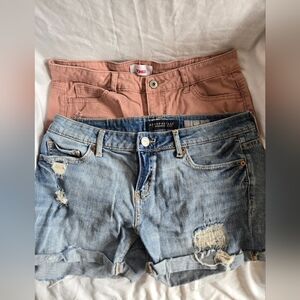 Jean Shorts Bundle women Aeropostale And Bongo Size 9 & 8